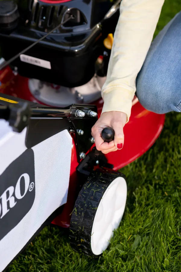 toro recycler® s46o self propelled petrol lawn mower 20944