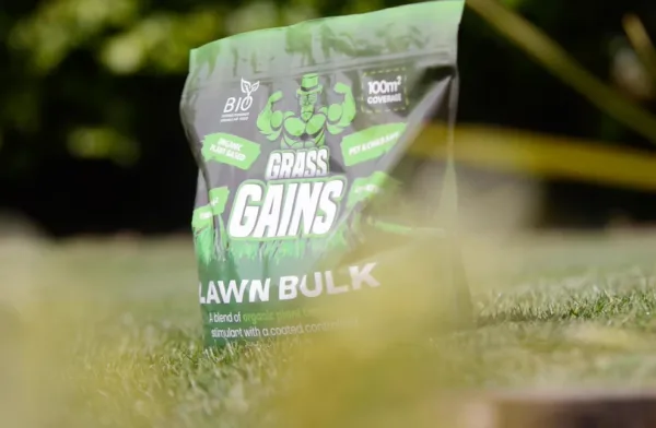 grass gains®️ lawn bulk (6 month) fertiliser 2.5kg