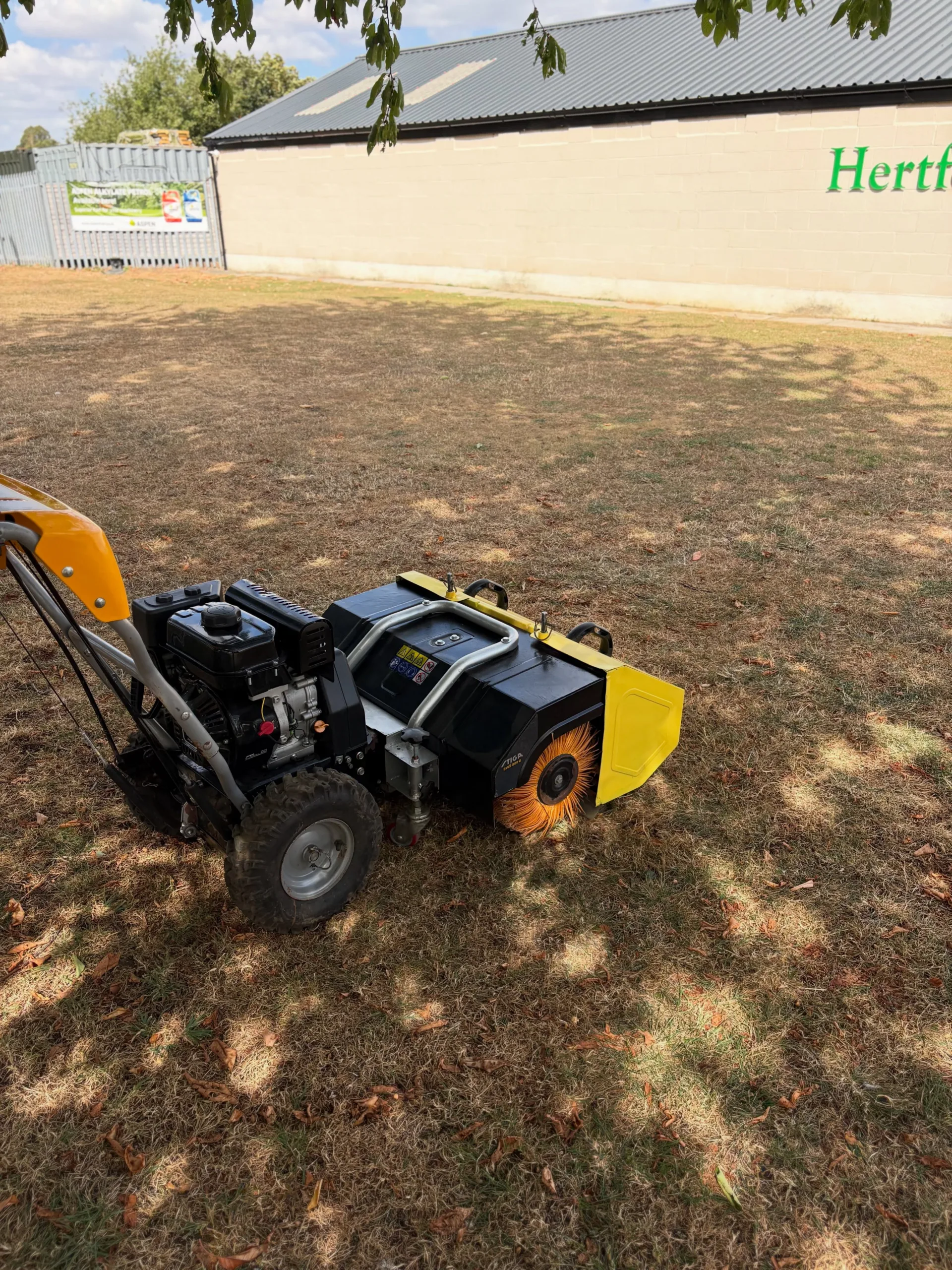 stiga sws 800 g petrol moss brush
